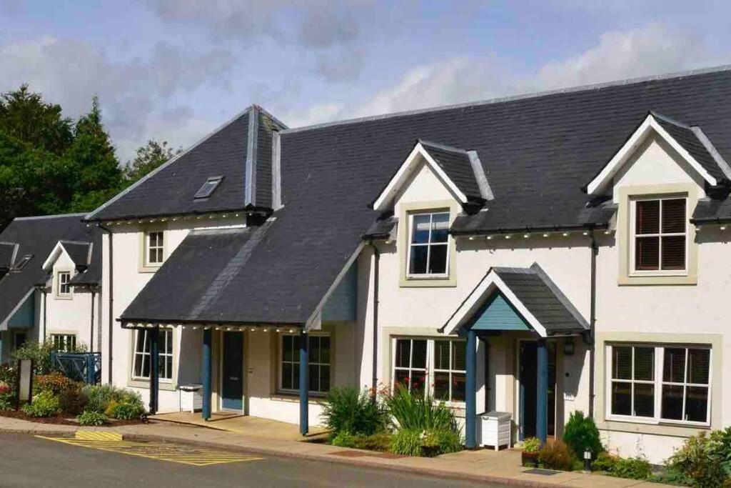 Ryder Cup Lodge Duchally - Free Access To Leisure Club Swimming Pool Hot Tub Steam Room - Starlink Satellite Internet - Sky Glass Now Dog Friendly For 2025 Auchterarder Buitenkant foto